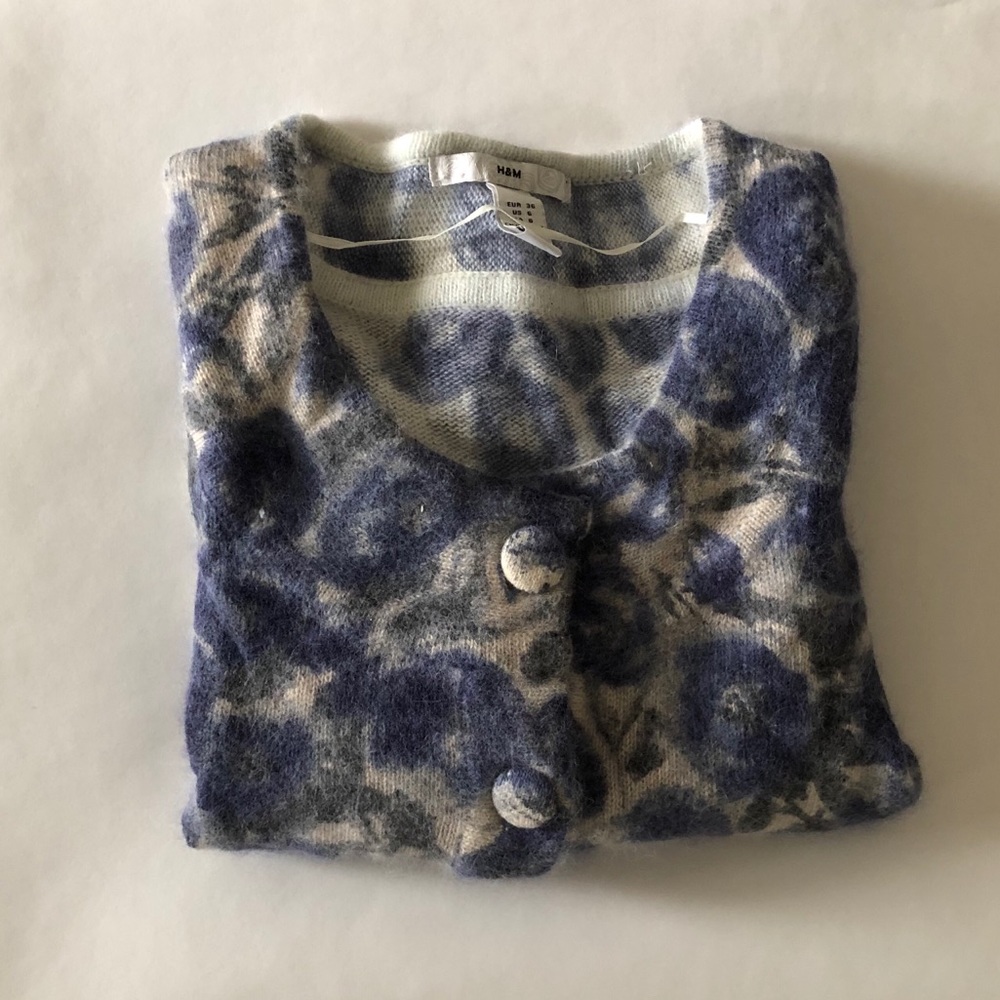 Floral Crop Sweater